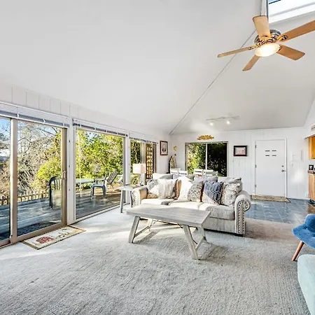 Cove House-2